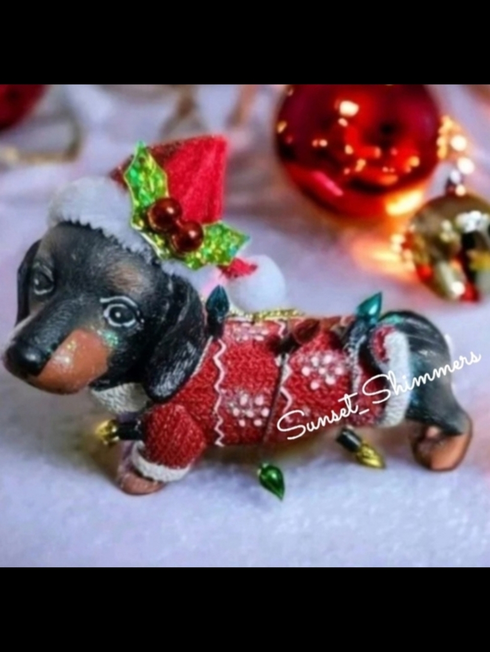 Dachshund Doxie Dog Santa Hat Sweater Christmas Tree Ornament New
